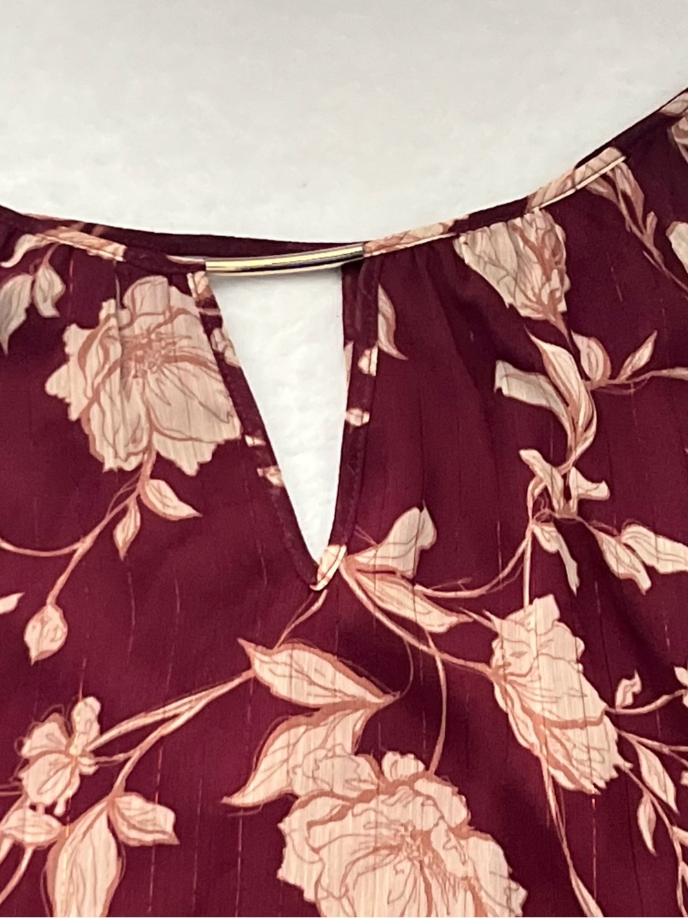 BCX‎ Burgundy Floral Cold-Shoulder Blouse with Cream Flowers, Size L - Picture 7 of 10